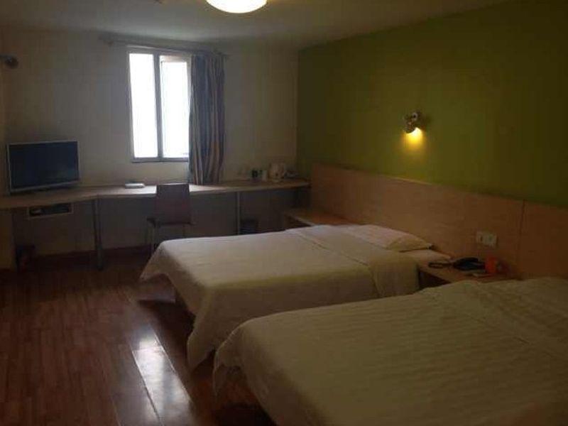 7Days Inn Dalian Xinghai Square Lianhe Road Metro Station Exteriör bild